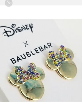 NWT✨️Disney/BaubleBar Womans ✨️ Gold Minnie Earrings with Multicolor Crystal Bow